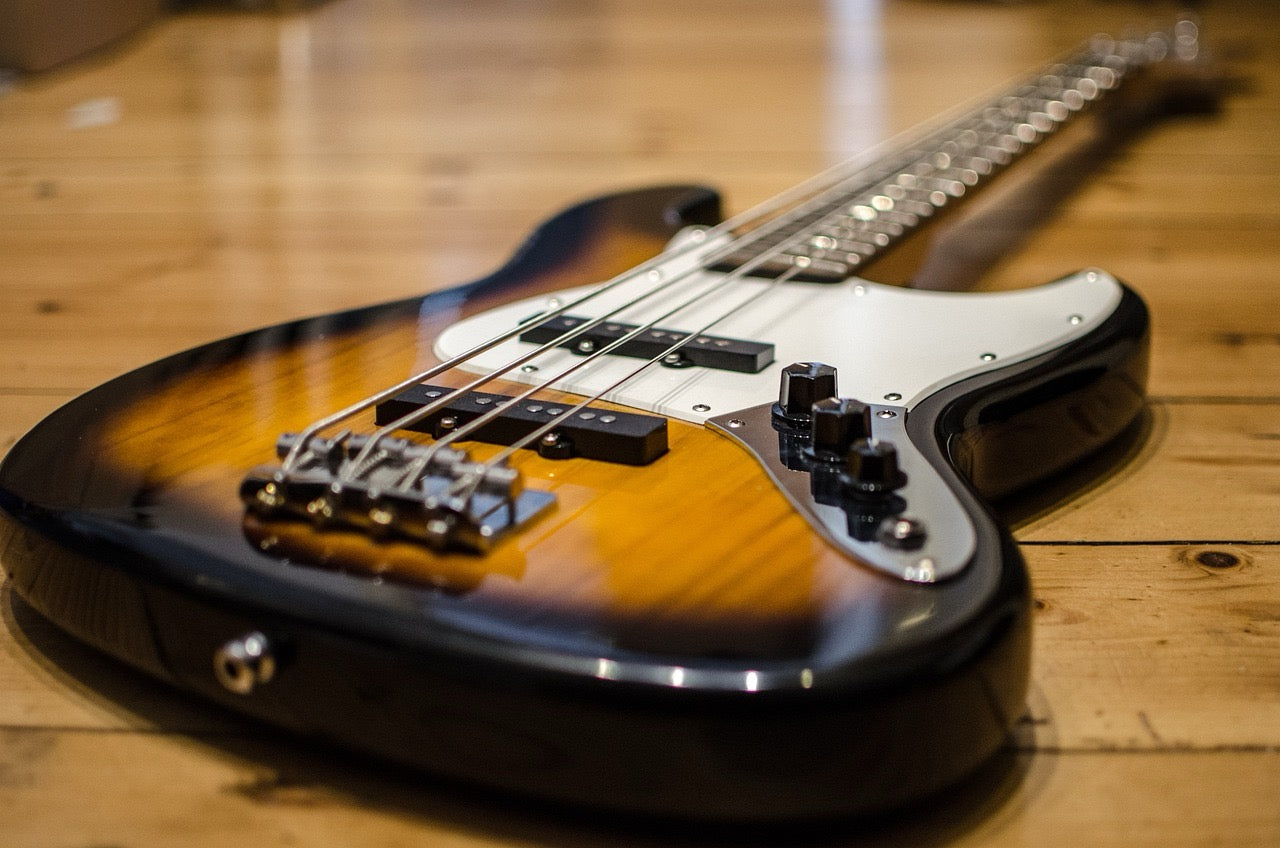 Basses
