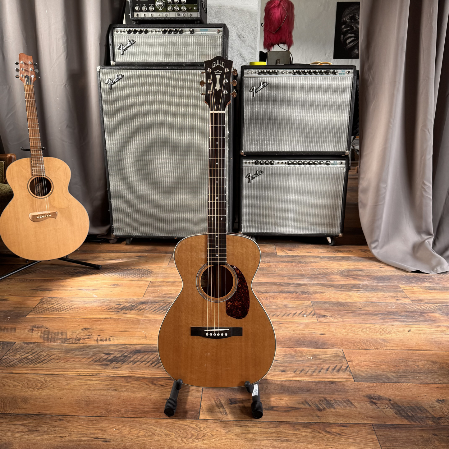 Guild M-140 Westerngitarre