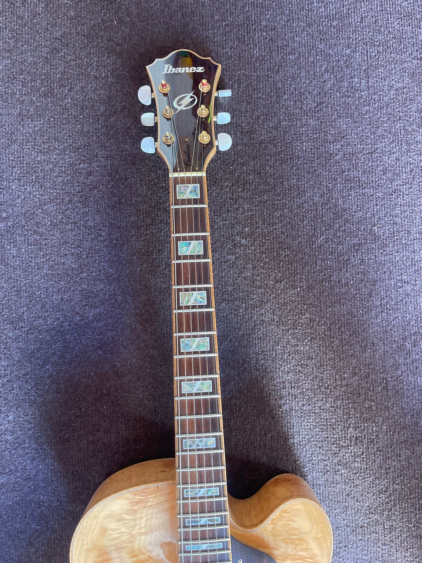 Ibanez Artcore AF105BM-NT-12-01