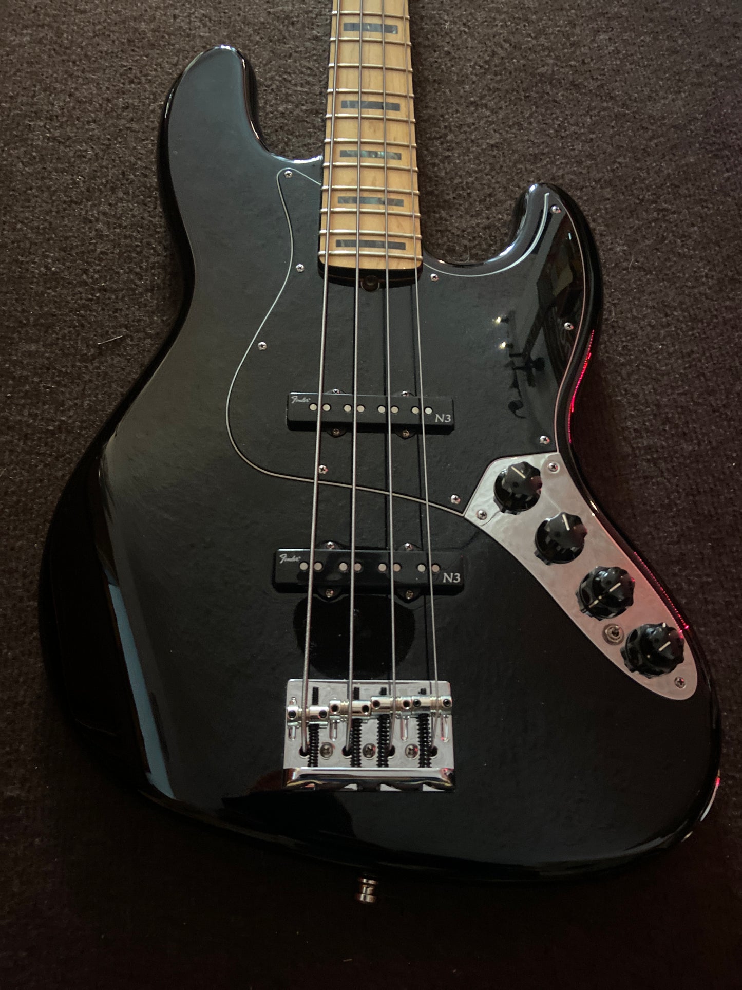 Fender American Deluxe Jazz Bass