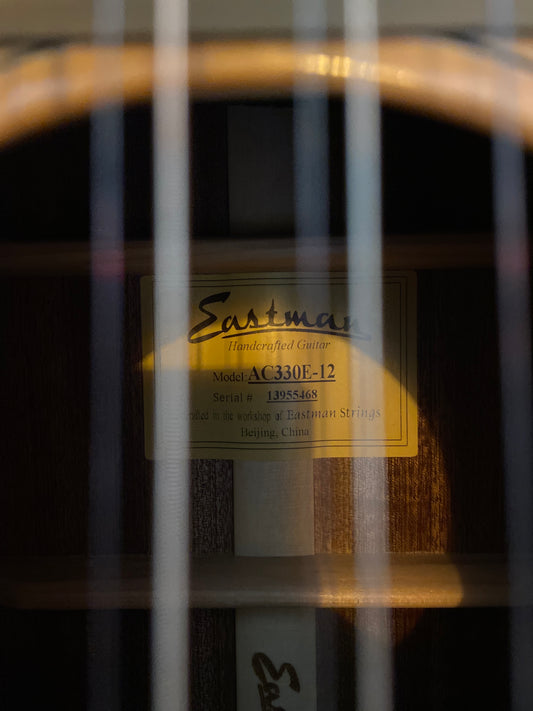 Eastman AC330E-12 Westerngitarre