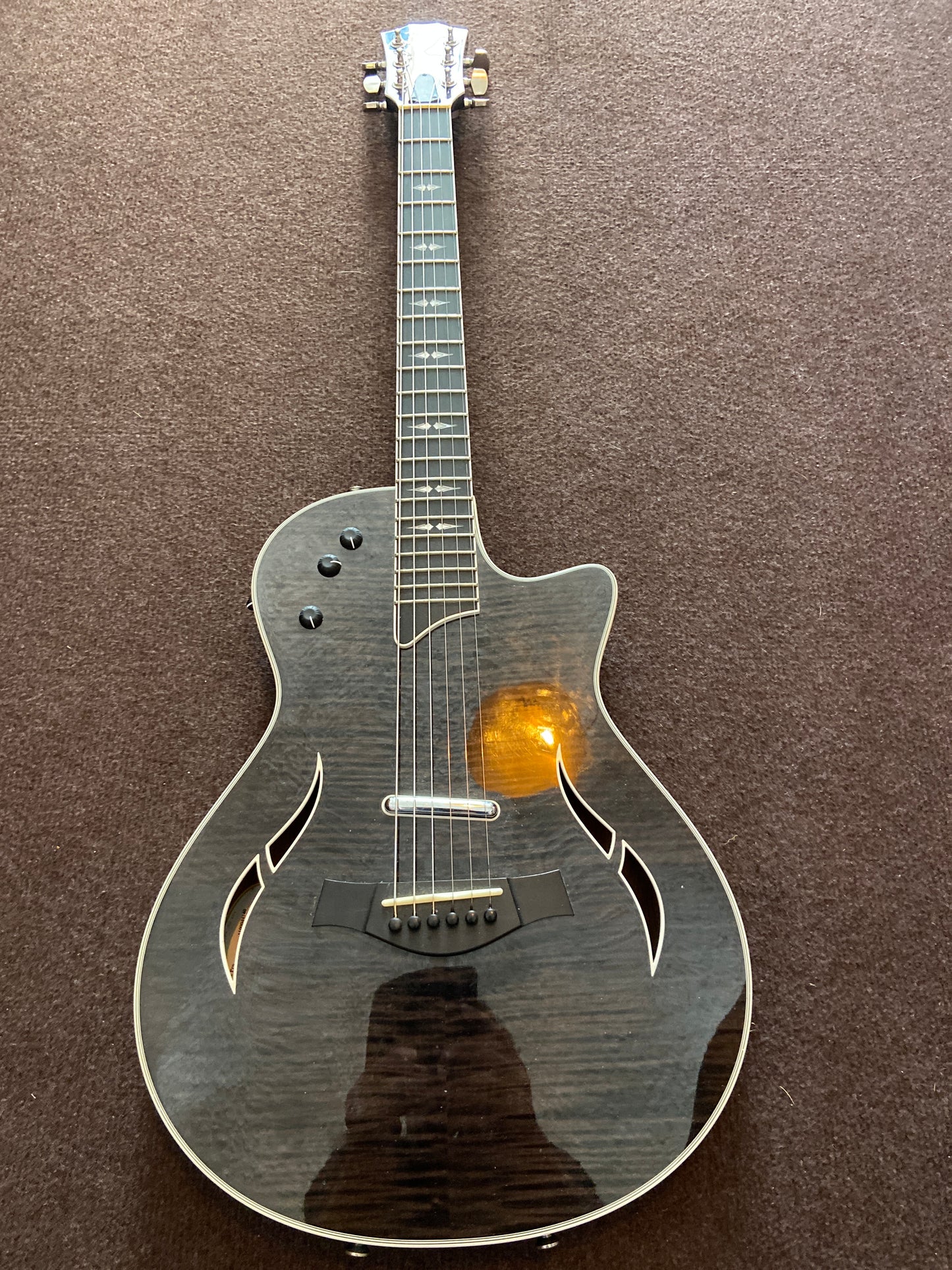 Taylor T5z Pro Gitarre