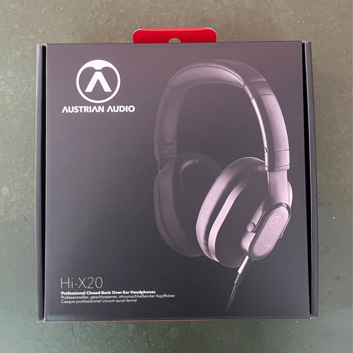 Austrian Audio Hi - X20 Kopfhörer Austrian Audio Headphones Roadhouse Vintage Vibes