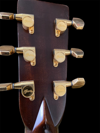 Martin J-40 Western Gitarre BJ 1997 inkl. Case