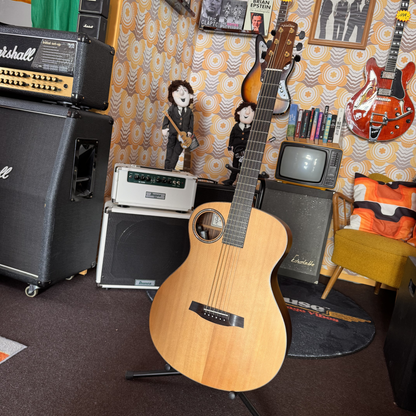 Walden B-1E Bariton Akustikgitarre