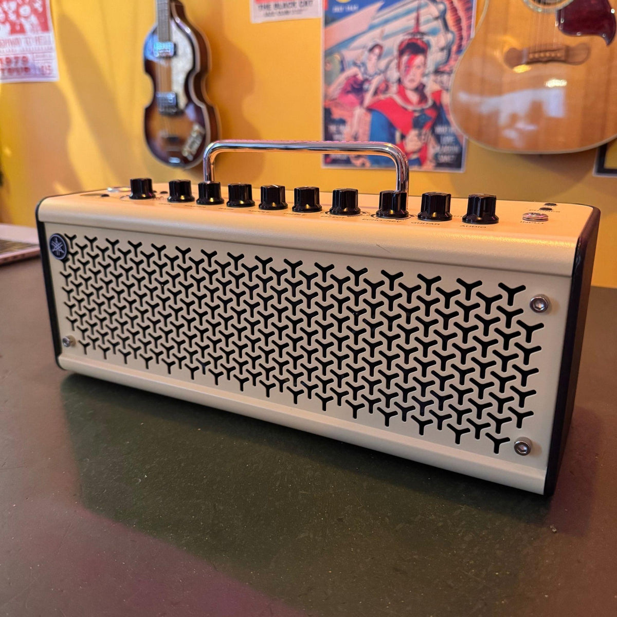 Yamaha THR10II Guitar Amp – Bild 2 von 11