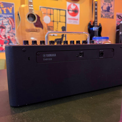 Yamaha THR10II Guitar Amp – Bild 8 von 11