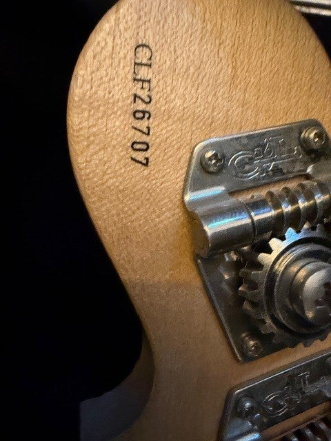 G&L L1500 E-Bass Black inkl. Case