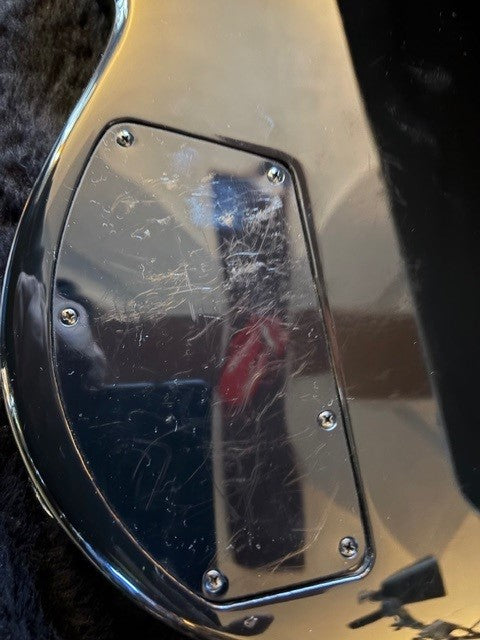 G&L L1500 E-Bass Black inkl. Case