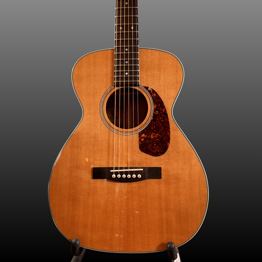 Guild M-140 Westerngitarre