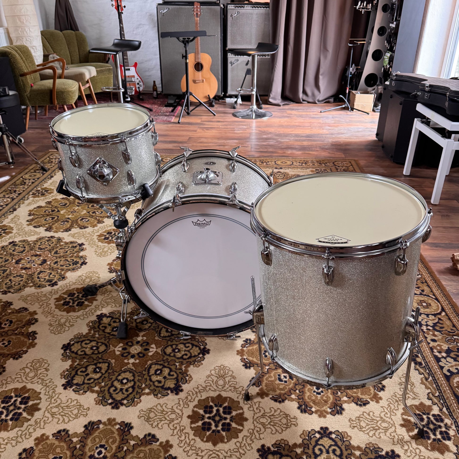 Slingerland Drumset Sparkling Silver Pearl 60`s Slingerland Drumset Roadhouse Vintage Vibes