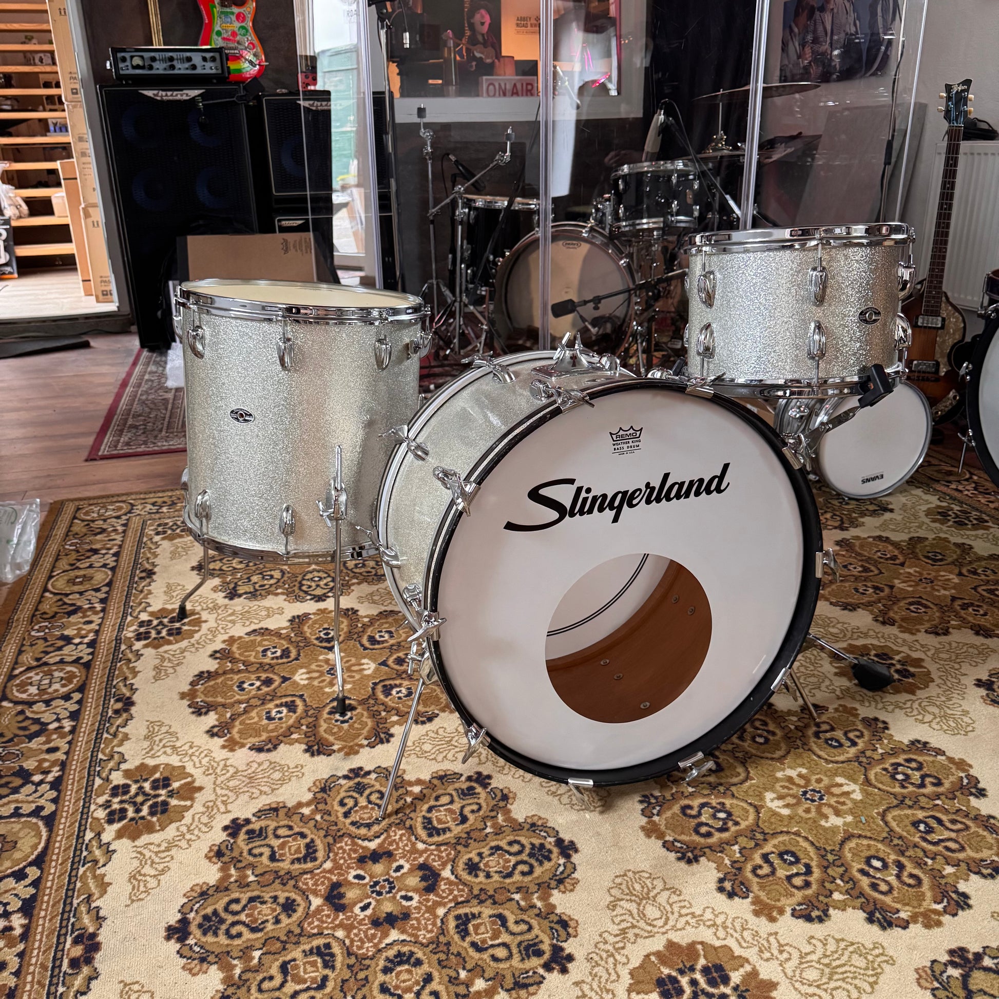 Slingerland Drumset Sparkling Silver Pearl 60`s Slingerland Drumset Roadhouse Vintage Vibes