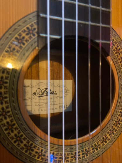 Aria Model A551 Konzertgitarre Made in Japan BJ Mitte 1960 Aria Konzertgitarre Roadhouse Vintage Vibes