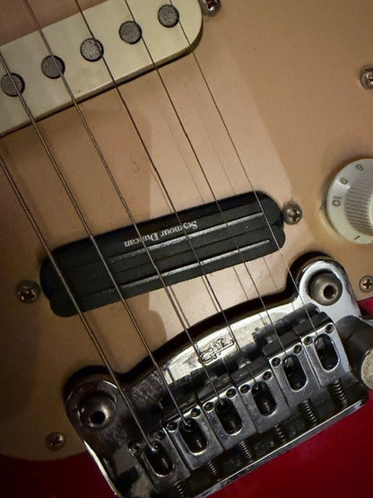 G&L Legacy Strat Candy Apple Red "Matched Headstock" inkl. Case