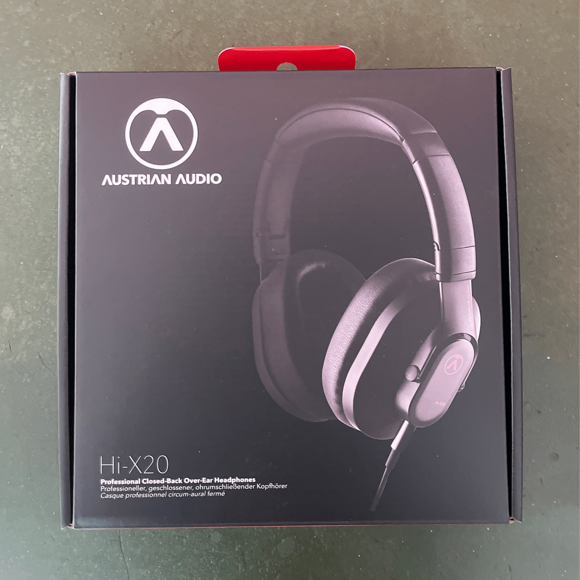 Austrian Audio Hi - X20 Kopfhörer Austrian Audio Headphones Roadhouse Vintage Vibes