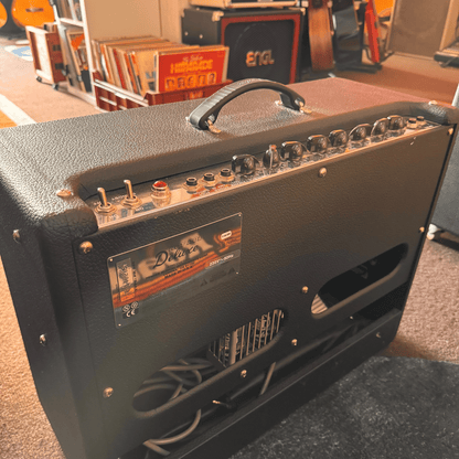 Fender Hot Rod Deluxe (USA, erste Serie, Blackface) Fender Guitar Amplifier Roadhouse Vintage Vibes