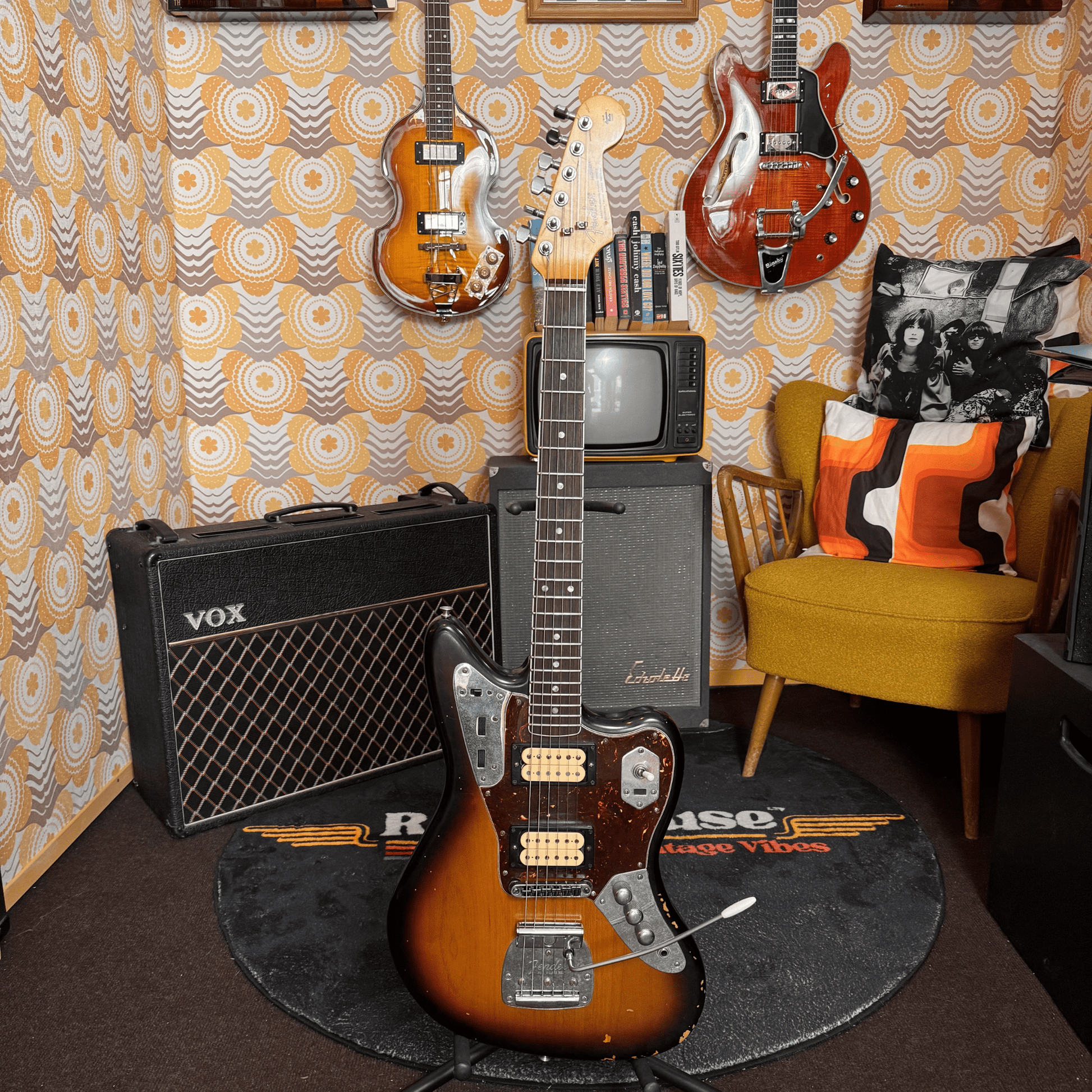 Fender Jaguar Kurt Cobain Road Worn - Roadhouse Vintage Vibes
