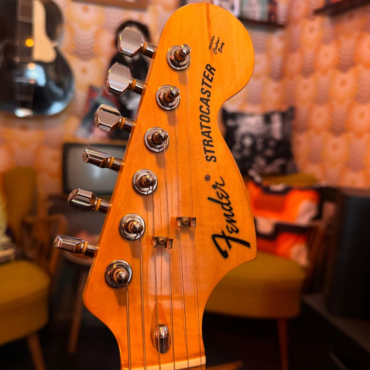 Fender Japan Stratocaster 1997-2000 Black Fender E-Gitarre Roadhouse Vintage Vibes