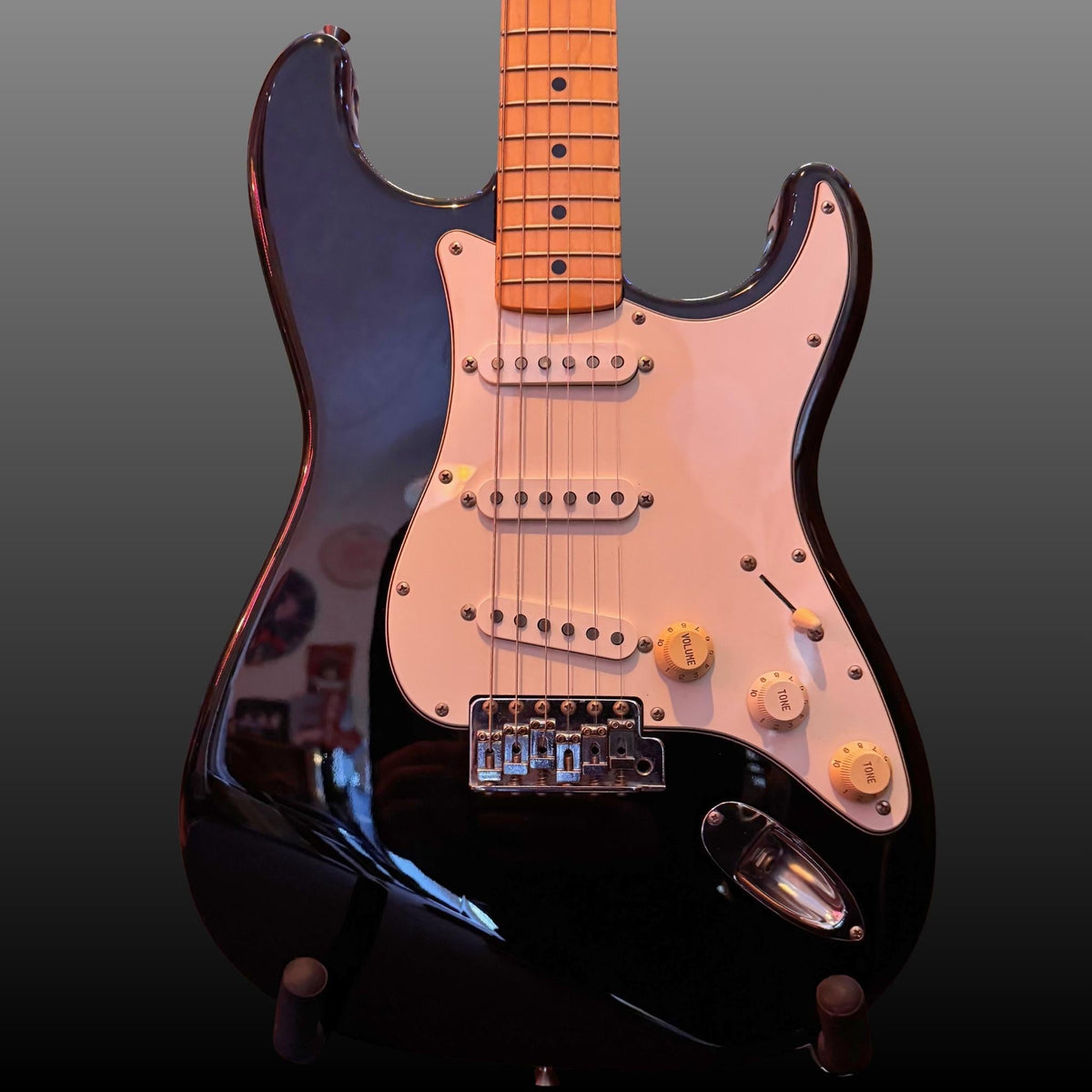 Fender Japan Stratocaster 1997-2000 Black Fender E-Gitarre Roadhouse Vintage Vibes