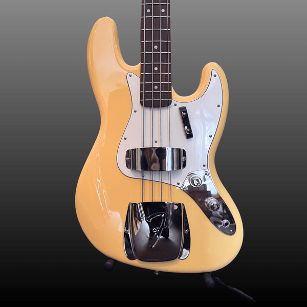 Fender Laura Lee Signature Jazz Bass