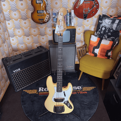 Fender Laura Lee Signature Jazz Bass Fender Bass Roadhouse Vintage Vibes