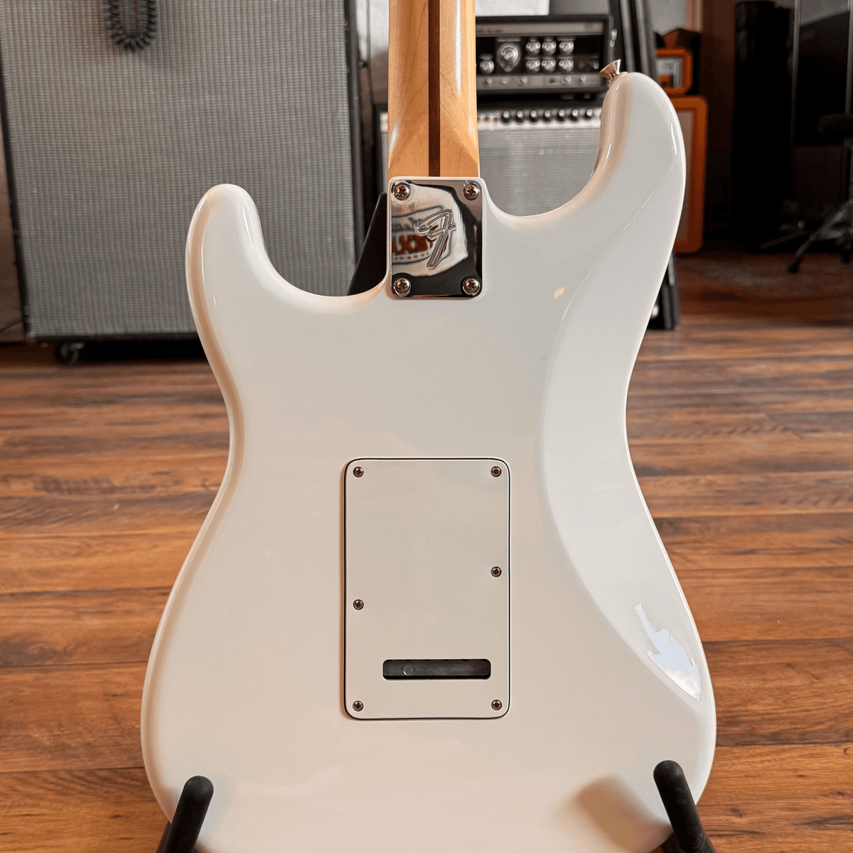 Fender Stratocaster Player (Polar White, Pau Ferro Fingerboard) Fender Gitarre Roadhouse Vintage Vibes