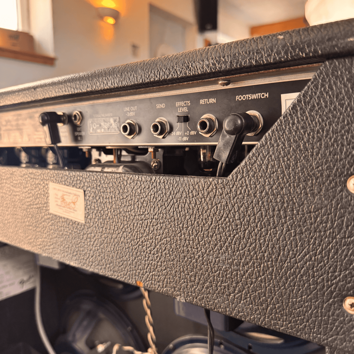 Fender Super Amp 4x10 Vollröhrenverstärker Fender Guitar Amplifier Roadhouse Vintage Vibes
