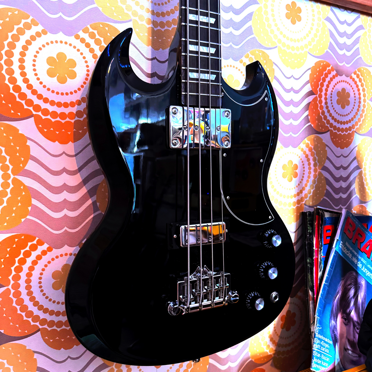 Gibson SG Bass Ebony Gibson Bass Roadhouse Vintage Vibes