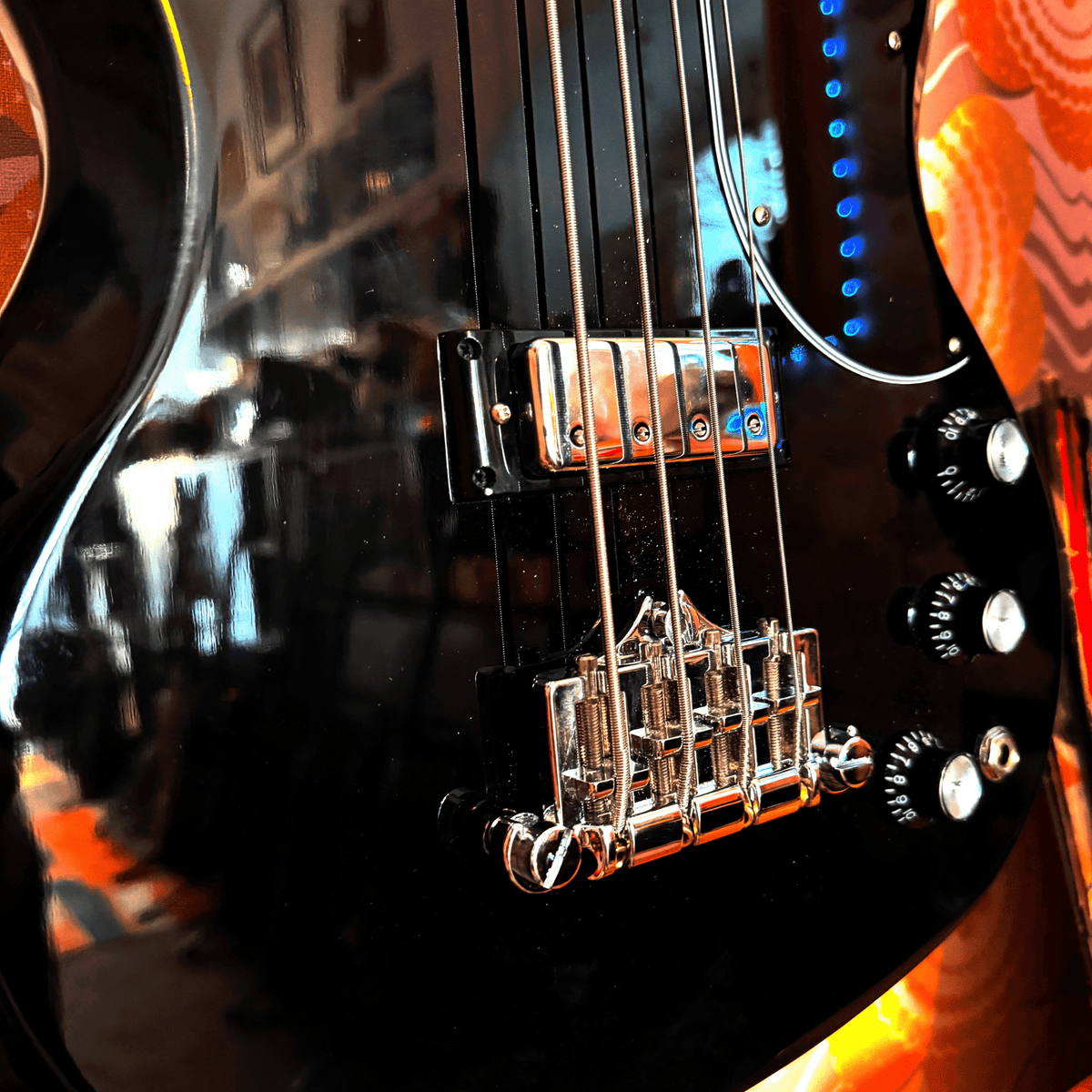 Gibson SG Bass Ebony Gibson Bass Roadhouse Vintage Vibes