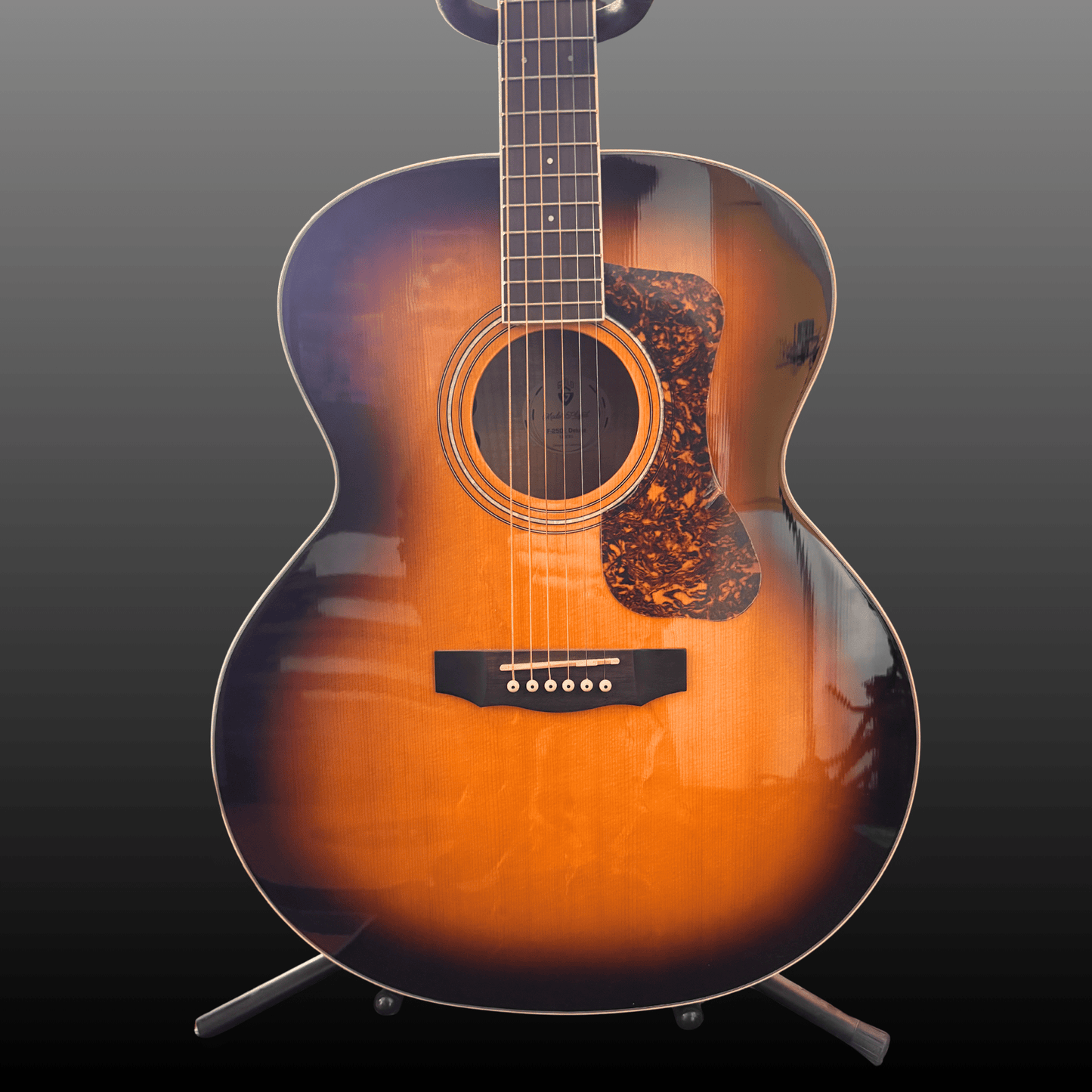 Guild F - 250E Deluxe Jumbo Acoustic Guitar Guild Westerngitarre Roadhouse Vintage Vibes