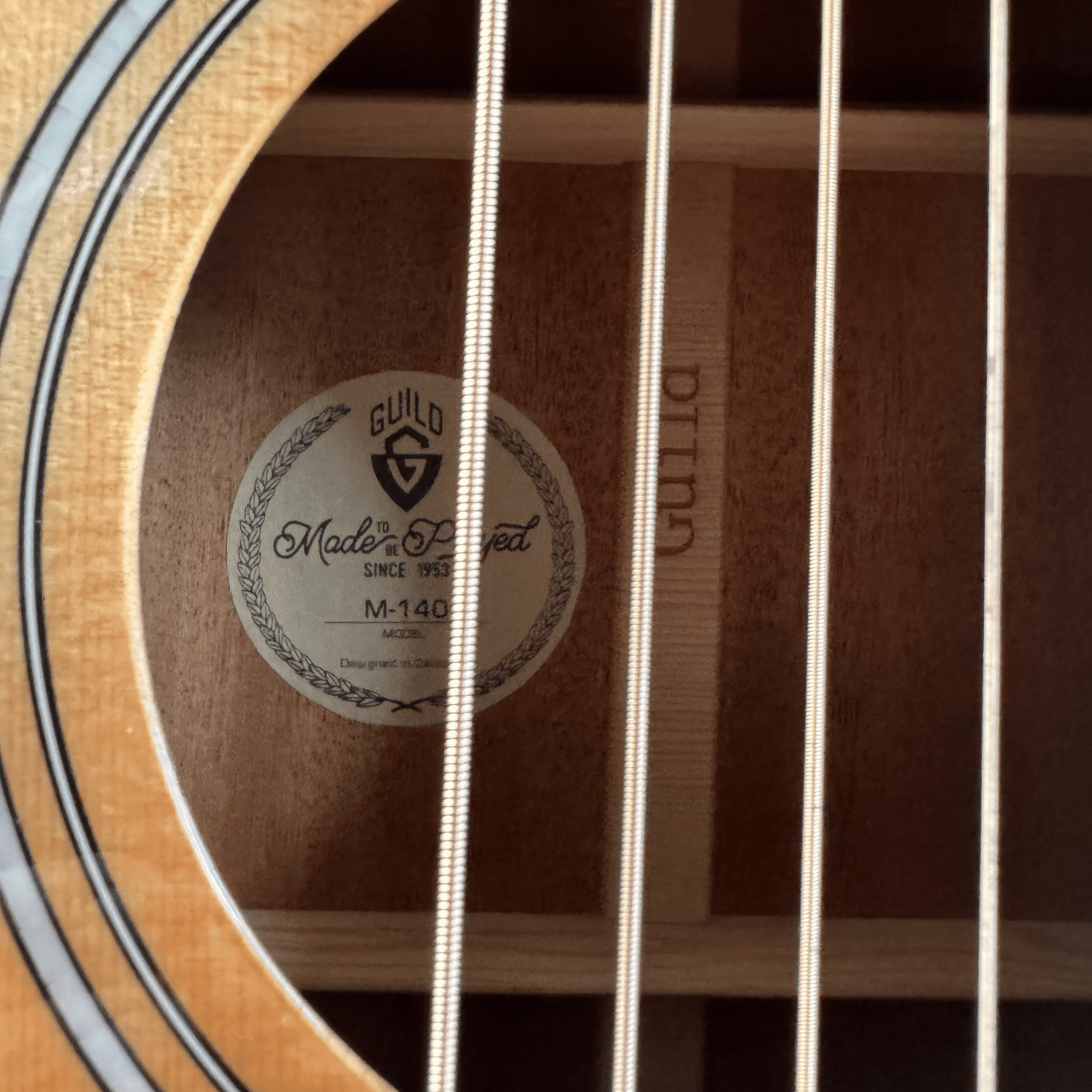 Guild M-140 Westerngitarre Guild Akustik Gitarre Roadhouse Vintage Vibes
