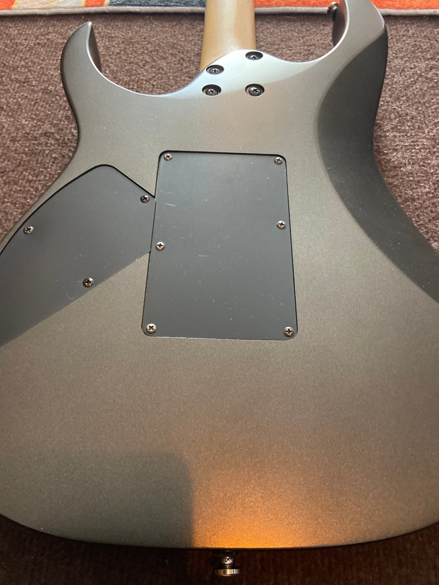 Ibanez RG320 Gun Metal Grey Ibanez E - Gitarre Roadhouse Vintage Vibes