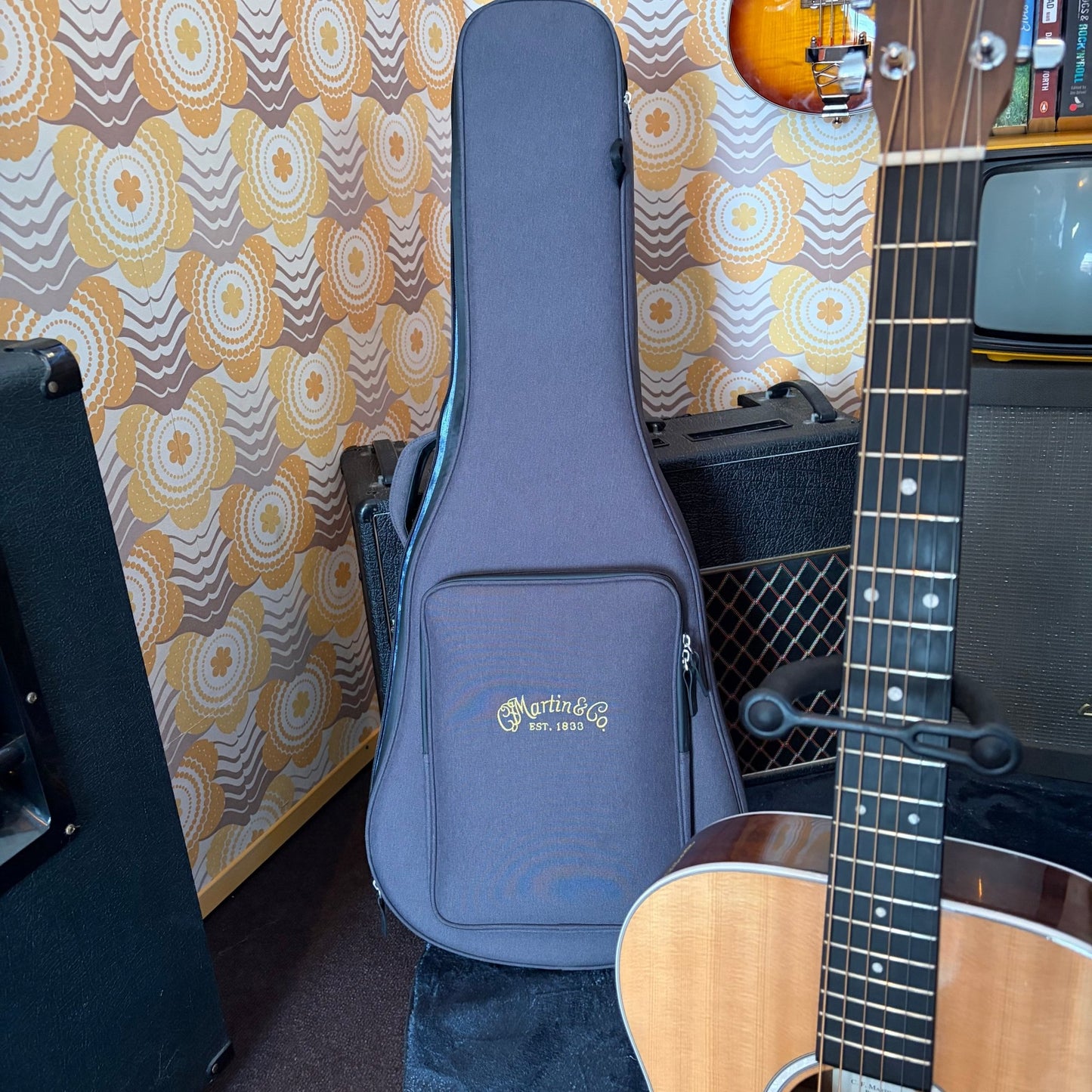 Martin 000 - 13 Acoustic Guitar/Softbag Martin Akustik Gitarre Roadhouse Vintage Vibes