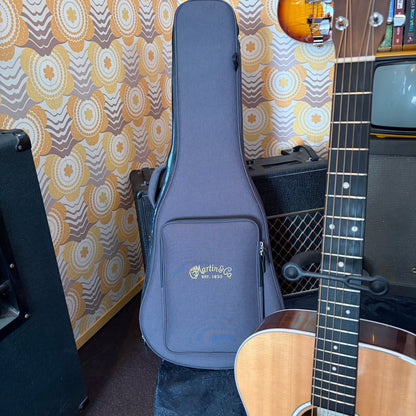 Martin 000 - 13 Acoustic Guitar/Softbag Martin Akustik Gitarre Roadhouse Vintage Vibes