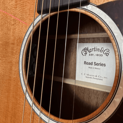Martin D-13E Dreadnought Acoustic Guitar Martin Akustik Gitarre Roadhouse Vintage Vibes