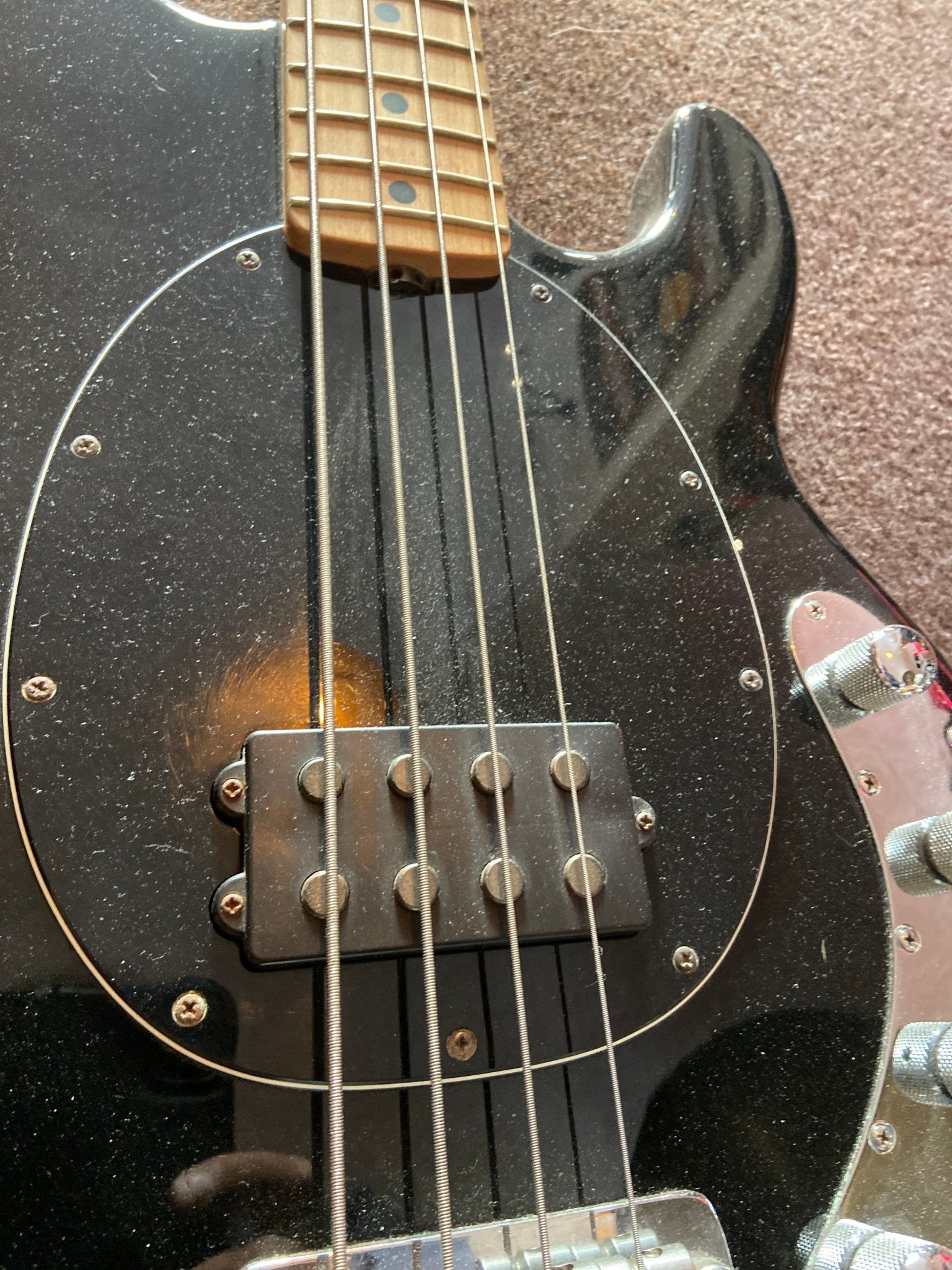 MusicMan Stingray E - Bass Bj. 2003 Music Man Bass Roadhouse Vintage Vibes