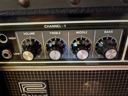 Roland Jazz Chorus JC 160 Amplifier Roland Guitar Amplifier Roadhouse Vintage Vibes