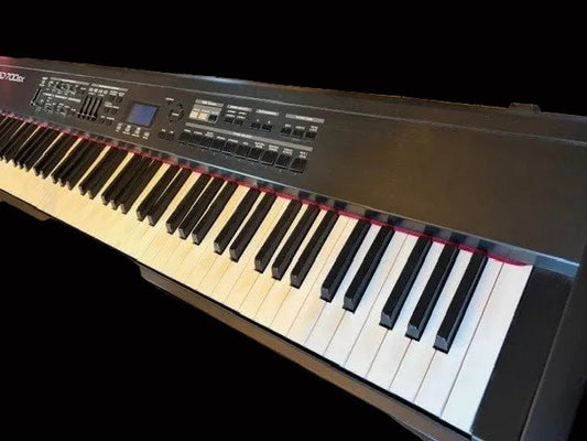 Roland RD700 SX Stage Piano Roland Stagepiano Roadhouse Vintage Vibes