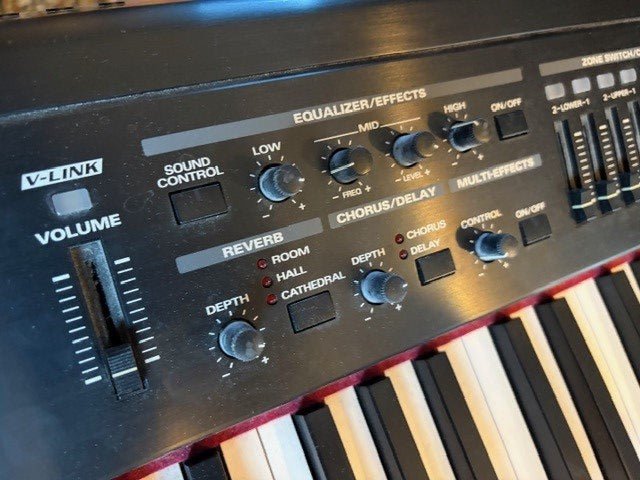 Roland RD700 SX Stage Piano Roland Stagepiano Roadhouse Vintage Vibes
